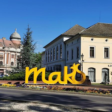 Valentin Apartman Makó Dış mekan fotoğraf